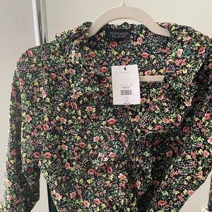 NWT Topshop half sleeves green floral wrap midi dress in Size 8